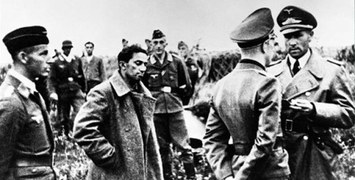 jakov-dzugasvili-v-nemeckem-zajeti.jpg