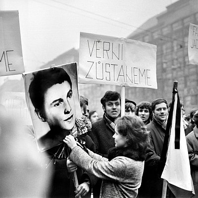 20 Pietní průvod na počest J. Palacha 20.1.1969