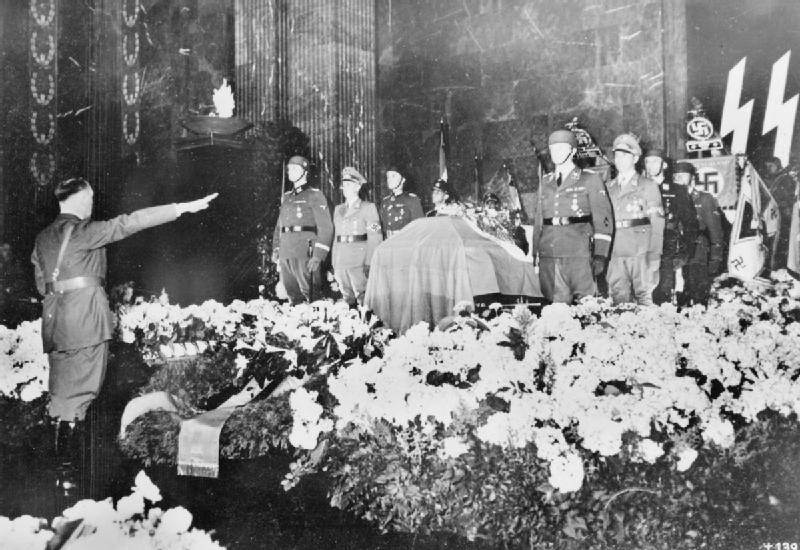 Heydrichův pohřeb v Berlíně (9.6.1942)