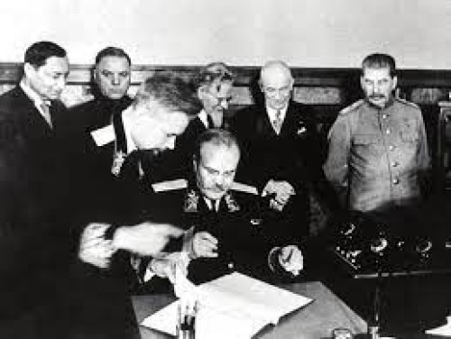 podpis-cs.-sovetske-smlouvy-1943.jpg