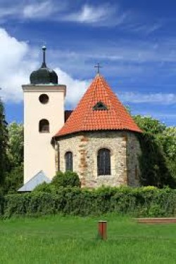 levy-hradec--kostel-sv.-klimenta.jpg